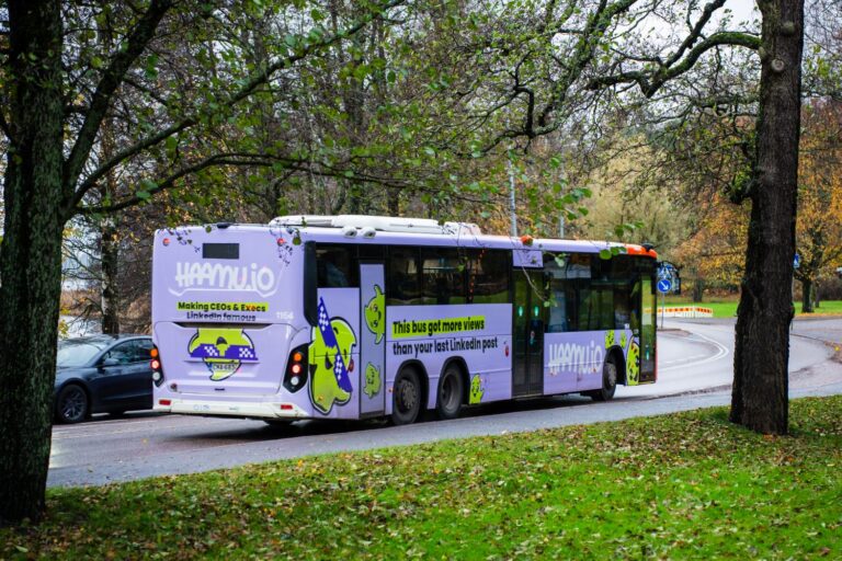 HSL bussi kokoteipattuna